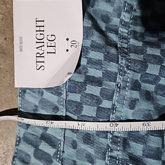 Future Collective NWT Checkered Wide Leg Jeans size 20 - Picture 8 of 10